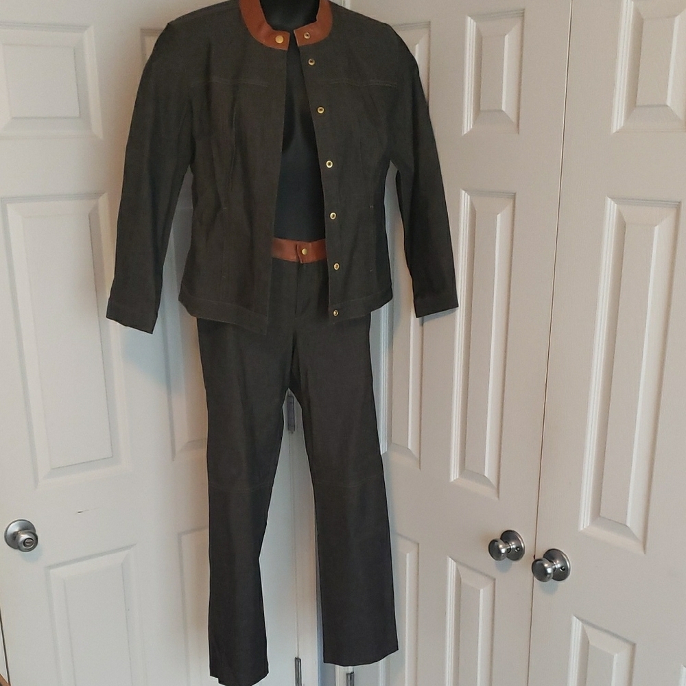 Chic Gray and Brown Two-Piece Suit